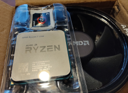 AMD Ryzen 7 1700.png